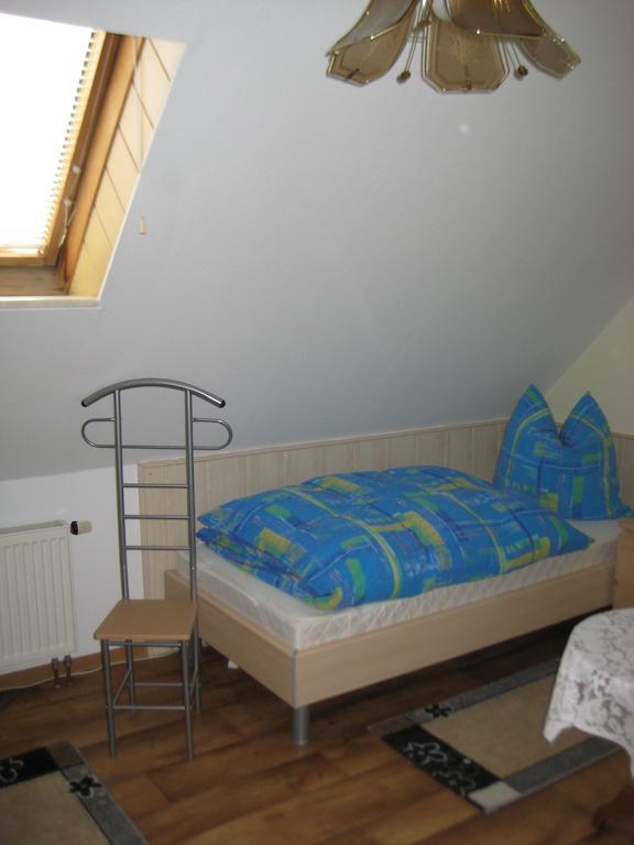 Gablenz Ferienwohnung "Lindenblick" חדר תמונה